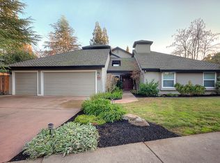 8510 Via Gwynn Way, Fair Oaks, CA 95628