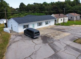 879 Holland Rd, Pelham, NC 27311