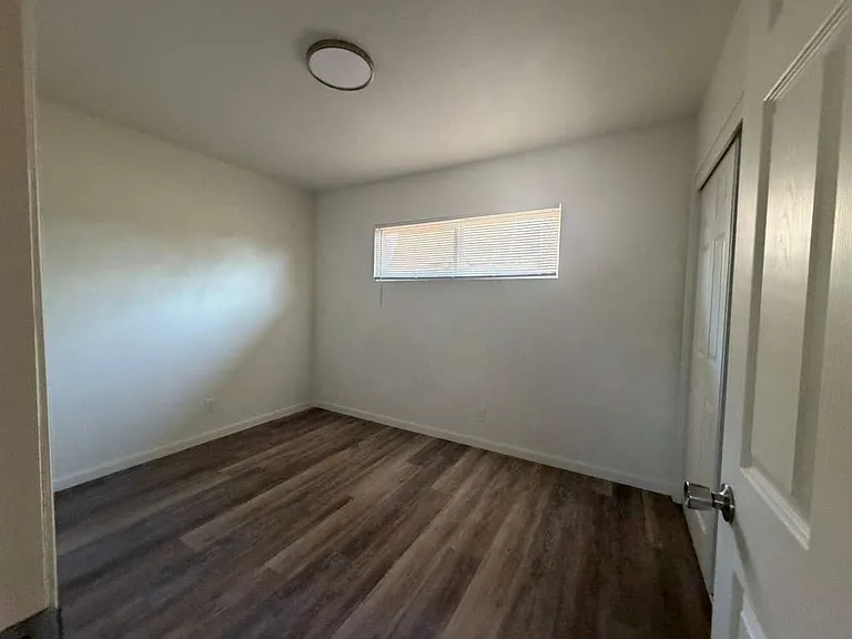 427 N Orange Ave #A — Photo 5