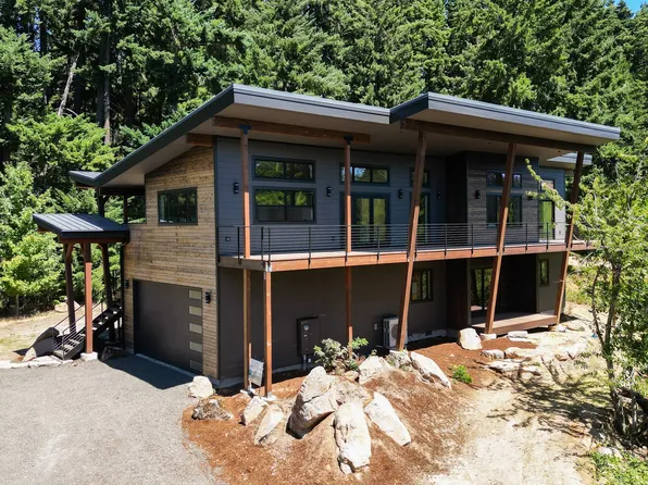 1340 Promise Ln, White Salmon, WA 98672