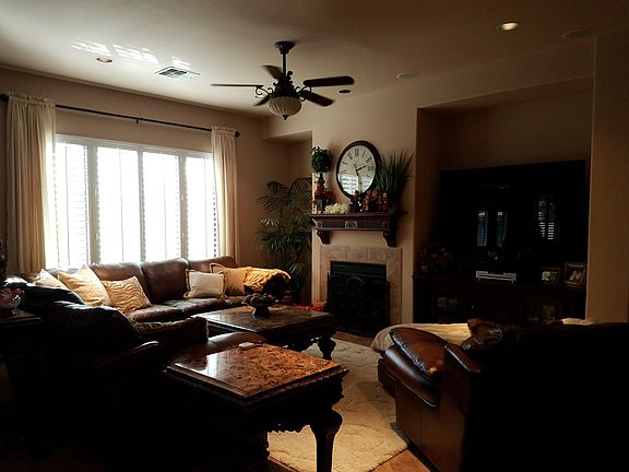 3rd image of 3677 E Oxford Ln