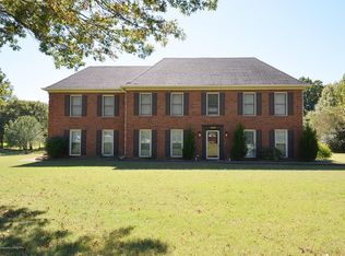 8125 Hunters Creek Dr, Olive Branch, MS 38654