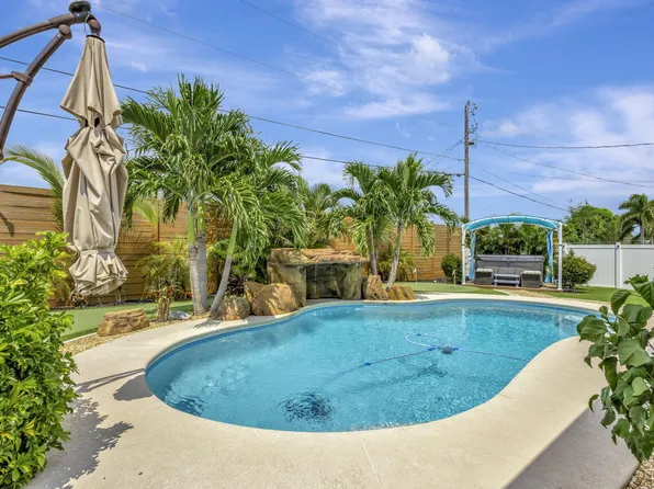 971 SW Jasper Avenue, Port St Lucie, FL 34953