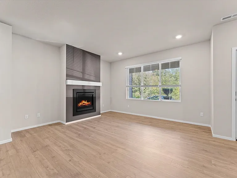 16117 NW Reliance Ln — Photo 11