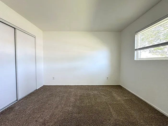 1320 Sheridan Ave — Photo 20
