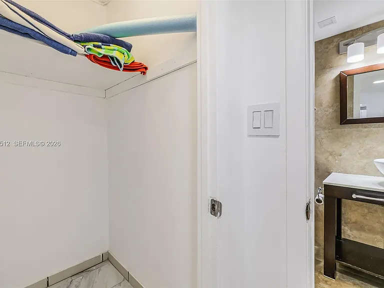 401 Ocean Dr #602 — Photo 17