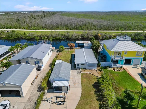 3108 8th Ave, Saint James City, FL 33956