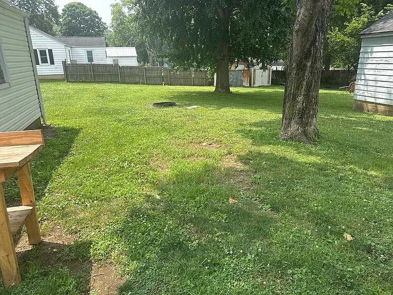 6275 Hamilton Middletown Rd — Photo 3