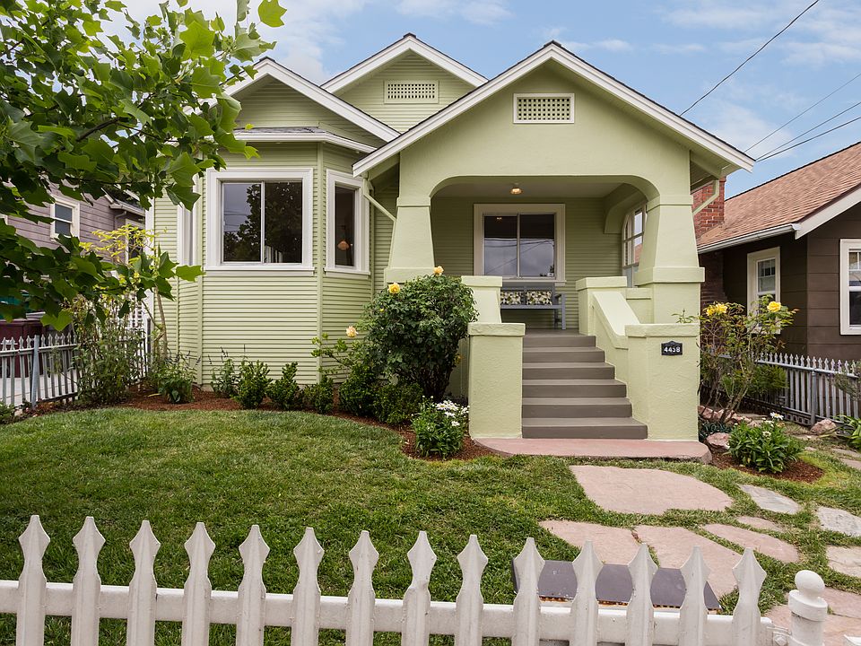 1st image of 4458 Pampas Ave