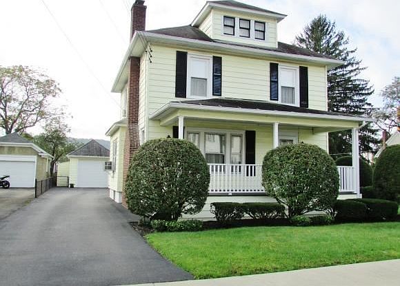 1st image of 12 Utica Ave