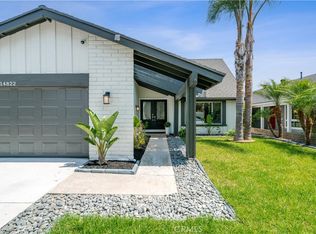 14822 Foxcroft Rd, Tustin, CA 92780