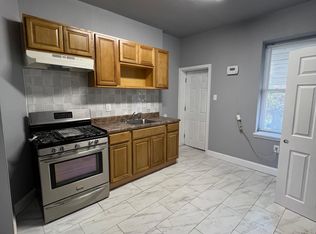 544 N Hobart St, Philadelphia, PA 19131