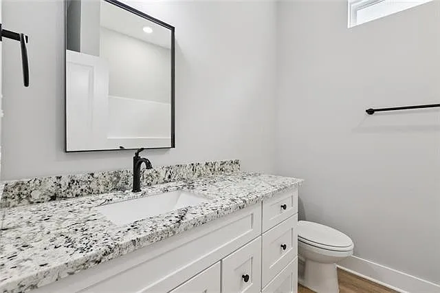 1614 Leonidas St — Photo 18