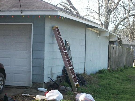 2nd image of 5149 Lawndale Ave