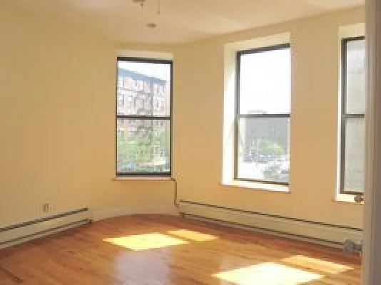 Rented by Bohemia Realty Group | media 63