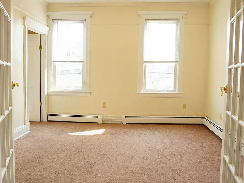72 W 12th St #2