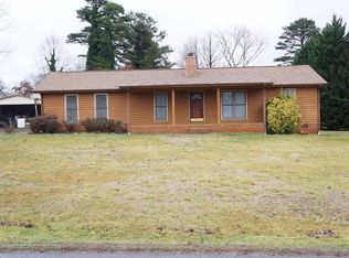 852 30th St NE, Conover, NC 28613