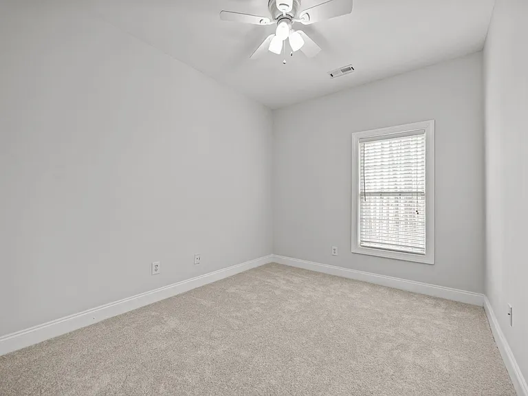 120 Licorice Dr — Photo 35