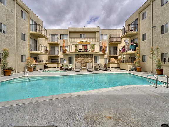 3rd image of 17819 Merridy St #239
