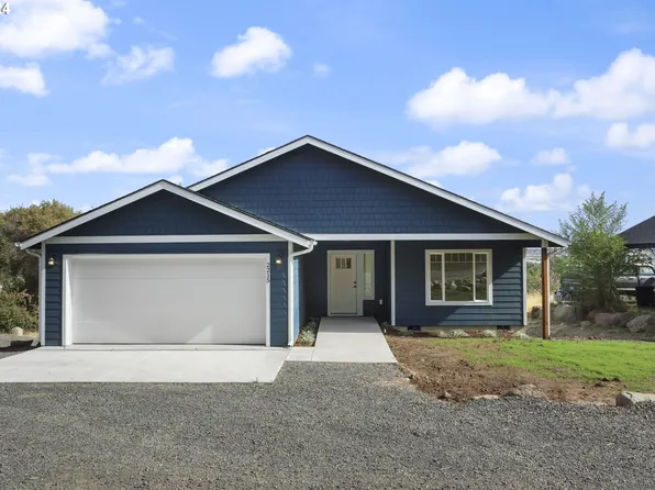 2215 W 13th St, The Dalles, OR 97058