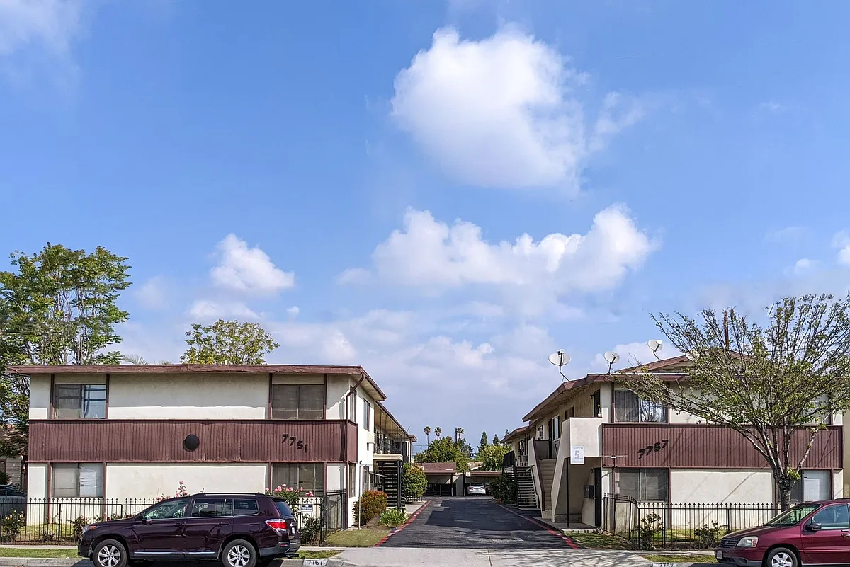 Building Photo - 7751-7757 Hellman Ave