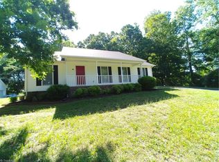 356 Periwinkle Rd, Eden, NC 27288