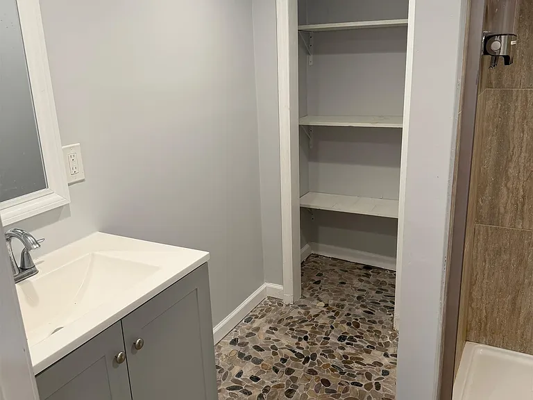 161 Zabriskie St #1 & G — Photo 14