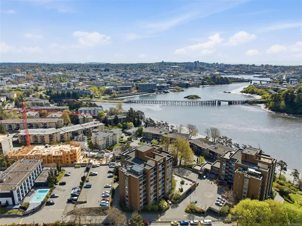 103 Gorge Rd E #308, Victoria, BC V9A 6Z2