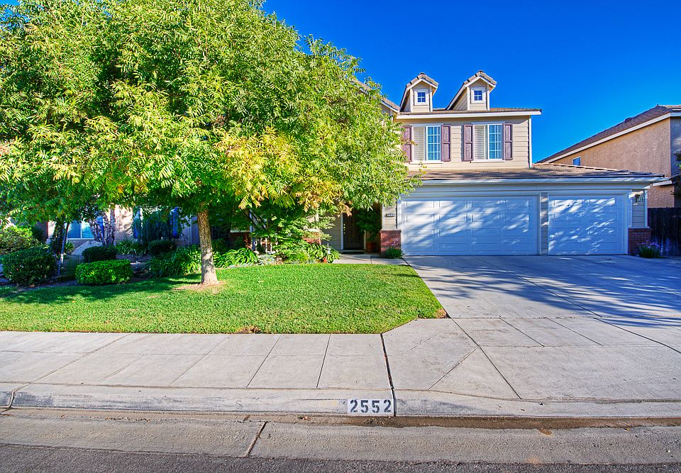 1st image of 2552 E Pryor Dr