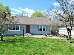 12 Champlin Hill Ct, Niantic, CT 06357