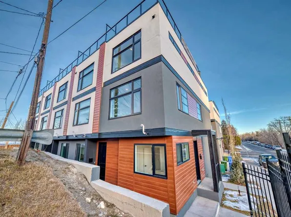3404 E 8th Ave SW #2, Calgary, AB T3C 0G7