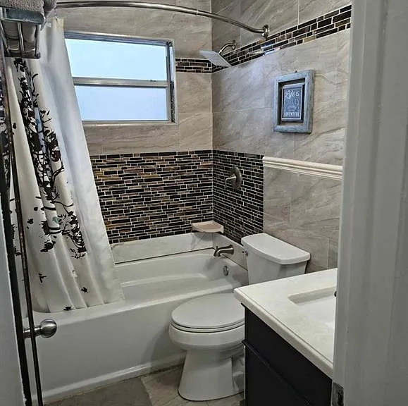 5741 SW 24th Ave — Photo 12