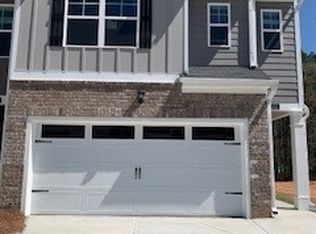 1310 Aura Ln, Lawrenceville, GA