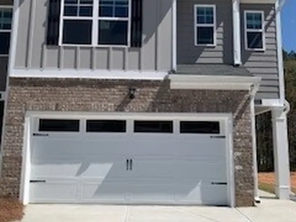 1310 Aura Ln, Lawrenceville, GA 30045