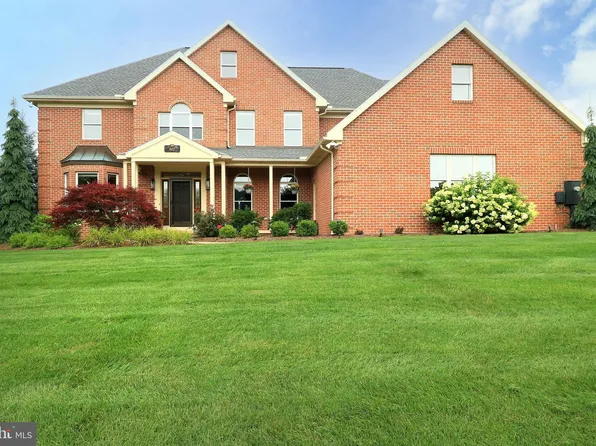 602 Windfield Ct, Port Matilda, PA 16870