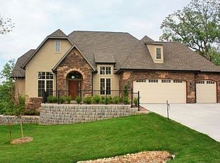 479 Weatherstone Dr, Branson West, MO 65737