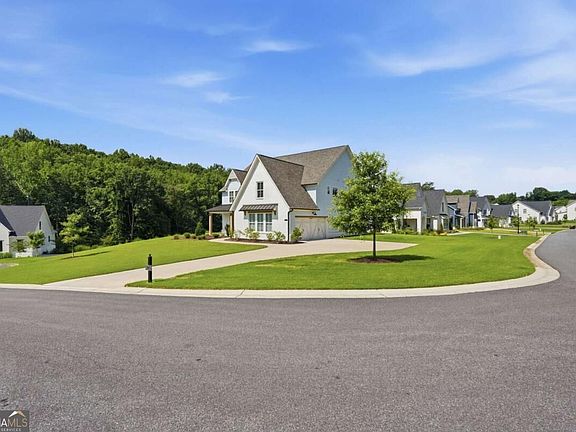 3rd image of 8210 Long Knoll Way