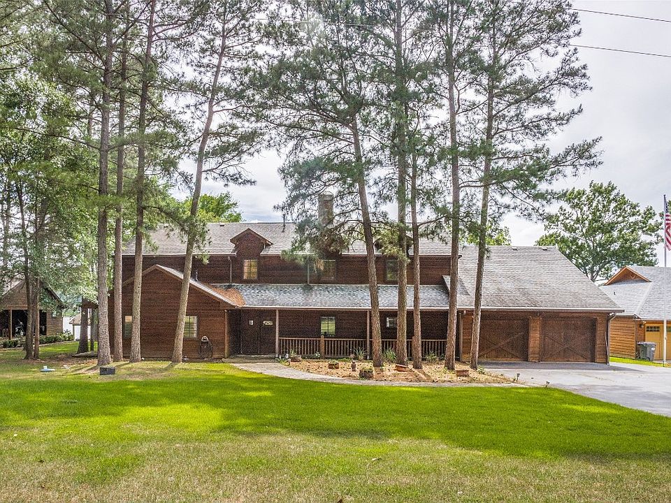 1st image of 560 Whispering Pine Trl
