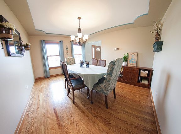 4th image of 13909 Cantigny Ln
