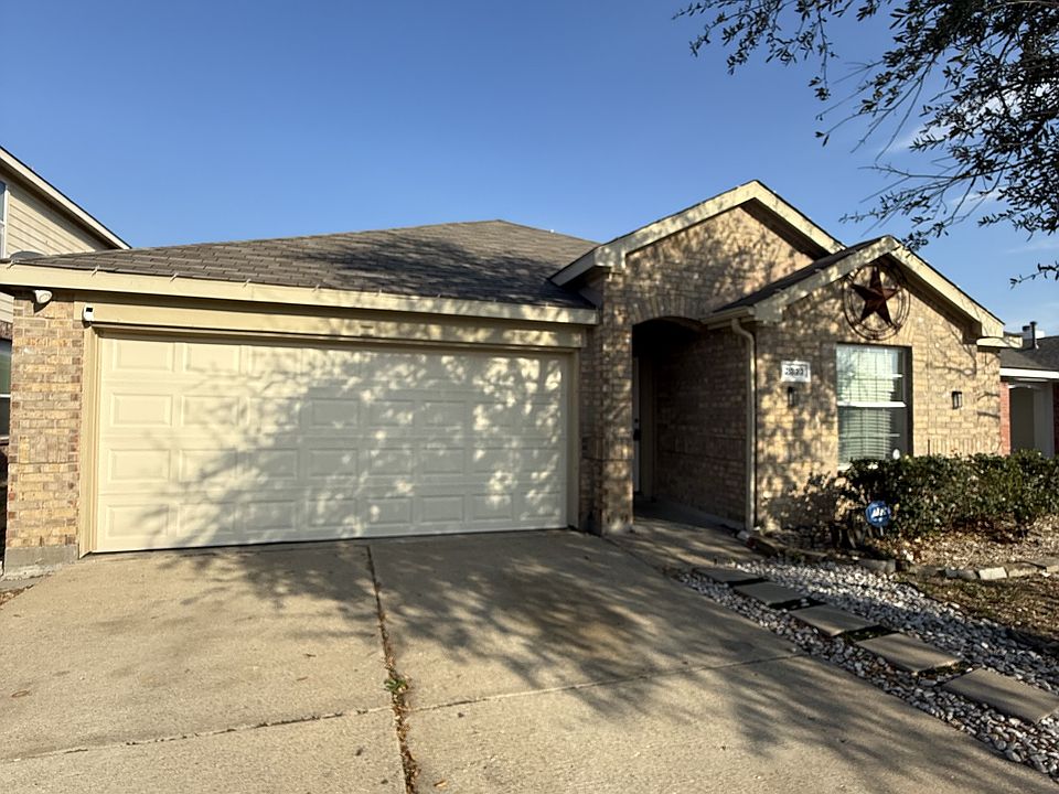 1st image of 2033 Wildwood Dr