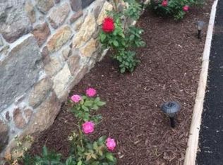 880 Irishtown Rd, New Oxford, PA 17350