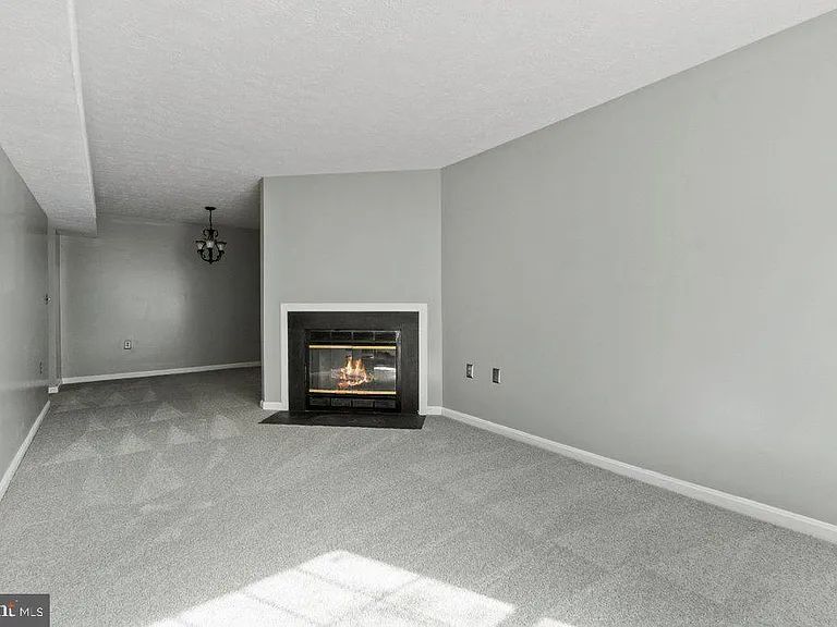 10477 Campus Way S — Photo 8
