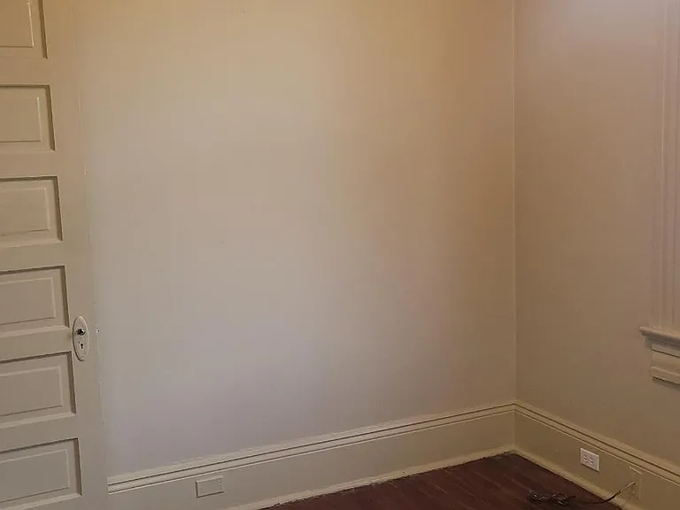 Unit Photo