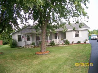 133 N Saint Louis St, Elwood, IL 60421