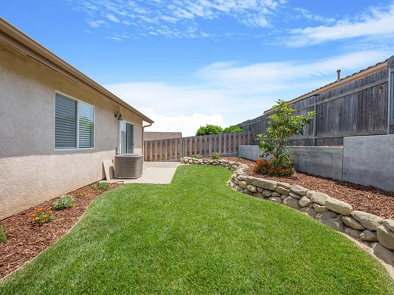 204 Brunos Ct — Photo 31