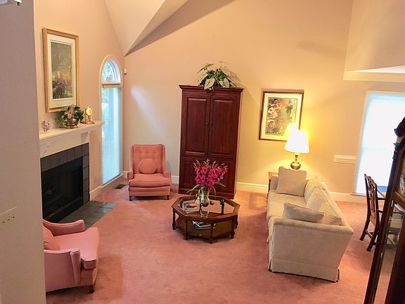 4th image of 6501 Scarlet Oak Ln