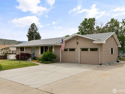 60 N Green Place, East Wenatchee, WA, 98802