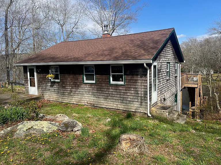 389C Wyassup Rd — Photo 1