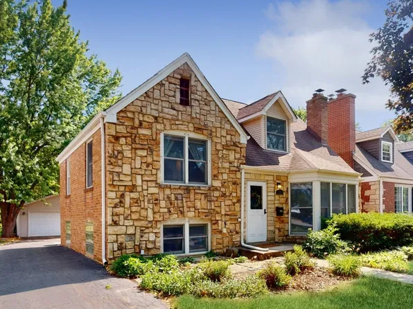 1783 E Forest Ave, Des Plaines, IL 60018
