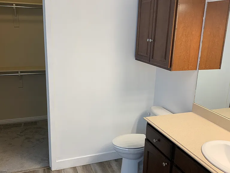 1034 N 740 W — Photo 8